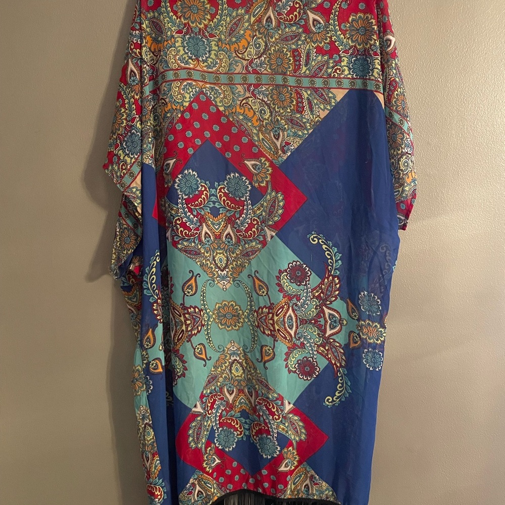 Fringe Kimono. Short sleeve.